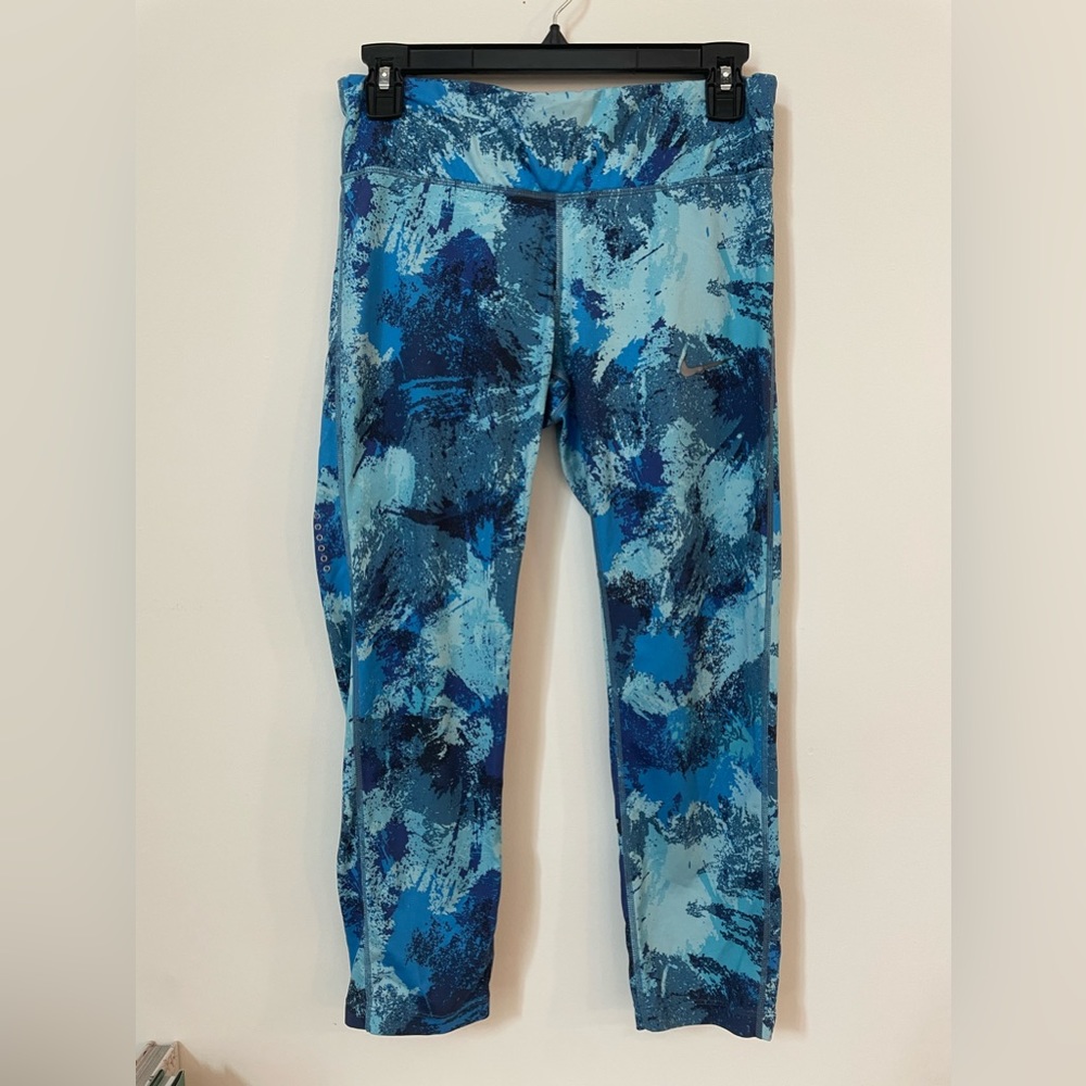 Nike cropped running leggings
